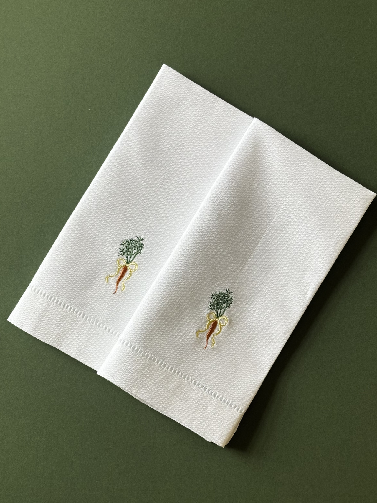 The Carrot Napkin Set